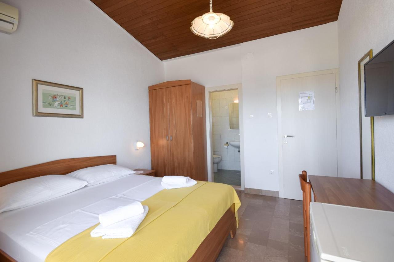 B&B Villa Ivona 2 Baška Voda Buitenkant foto